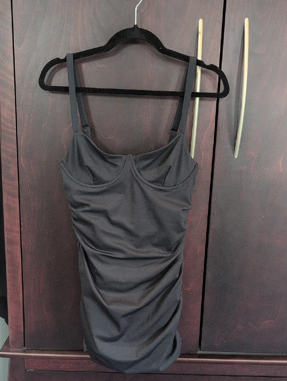 Skims Sculpting Swim Ruched One Piece Onyx M - Picture 1 of 6
